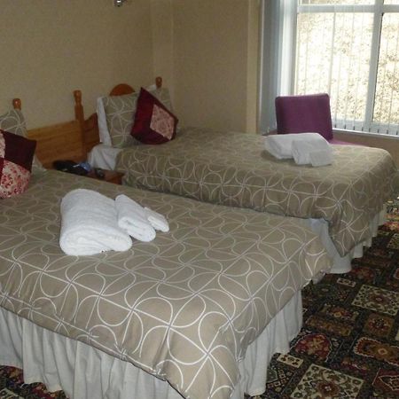 Whitehall Guest House Colwyn Bay Szoba fotó